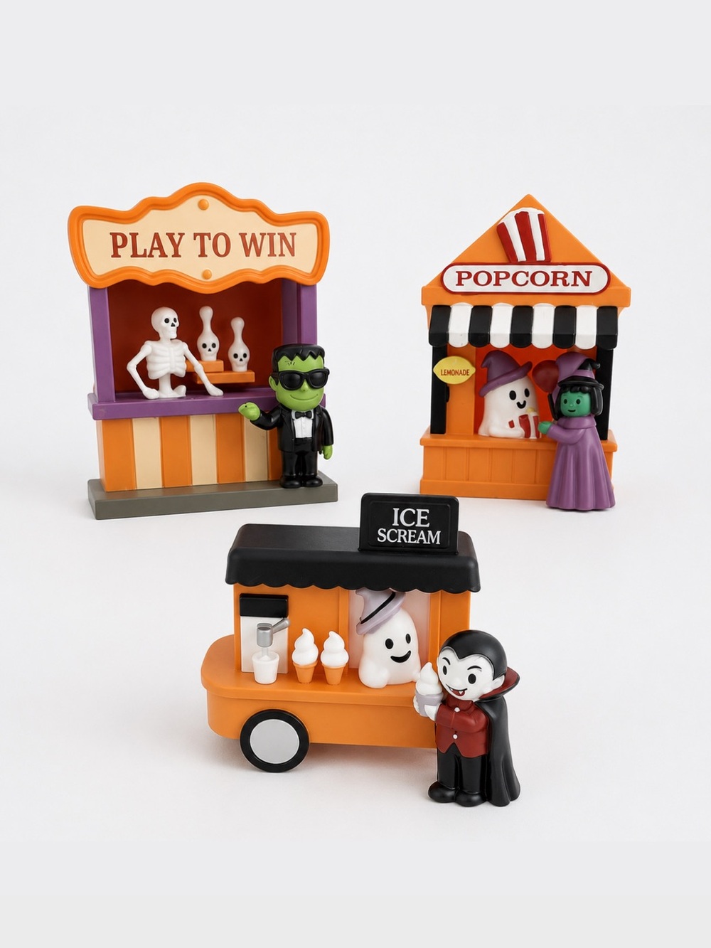 Target Bulleye Halloween Village Set of 3